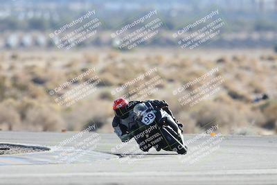 media/Dec-07-2025-CVMA (Sun) [[3e7d2de5dc]]/Race 12- Formula 40 MW and LW/